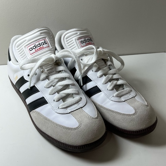 adidas Other - Brand New Men’s Adidas Samba Indoor Soccer Size US 7 White Black Suede Shoe